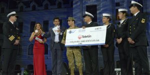 Armada de Chile realiza aporte en Teletón 2017