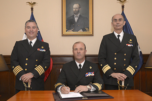 Capitán de Navío José Luis Fernández asumió la Dirección de Ingeniería de Sistemas Navales