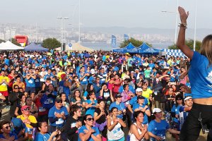 Más de 5 mil personas participaron en la Corrida Bicentenario Armada de Chile en Viña del Mar