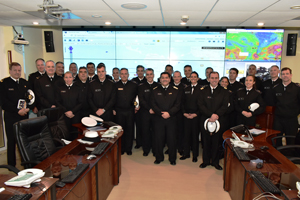Aspirantes a Oficiales de Reserva Naval Yates realizan una visita profesional a las Direcciones Técnicas Marítimas