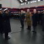 Submarinistas en retiro recibieron un medallón por haber cumplido más de 50 años de especialistas.