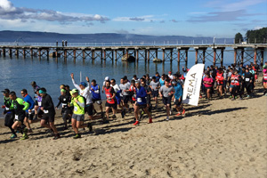Grumetes participaron de corrida por senderos de la Isla Quiriquina