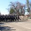 Marinos desfilando en homenaje al 240° natalicio de Bernardo O'Higgins en Chillán Viejo