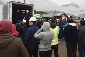Ejercicio preventivo de tsunami puso a prueba a la comunidad de Puerto Chacabuco Ejercicio preventivo de tsunami puso a prueba a la comunidad de Puerto Chacabuco