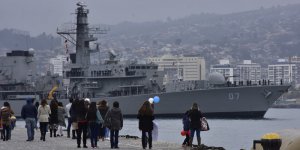 Dotación de la Fragata “Almirante Lynch” regresa a Chile para disfrutar estas Fiesta Patrias junto a la familia