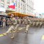 Alrededor de la plaza de la Independencia de Concepción se realizó el desfile donde participaron los alumnos de la Escuela de Grumetes y los Infantes de Marina del Fuerte O`Higgins
