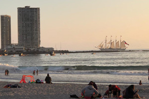 Más de 3 mil personas en Iquique recorrieron la “Esmeralda”
