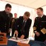 Entrega de los timbres postales Bicentenario Armada