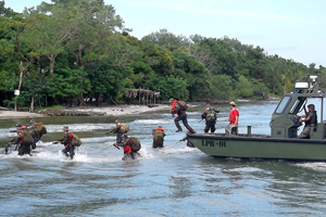 Infantes de Marina dictan cursos para la Armada de Guatemala