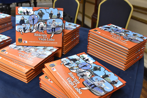 Lanzan libro con definiciones de jergas marineras