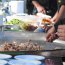 Grumetes de especialidades mayordomo y cocineros se lucieron durante su examen práctico “Esgrum Chef”
