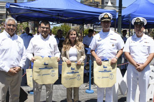 Museo Naval de Iquique busca sacar de circulación 6.000 bolsas plásticas