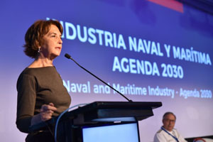 Ministra de Transporte y Telecomunicaciones presidió Congreso Internacional en EXPONAVAL 2018