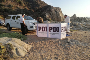 Encuentran a persona muerta en los roqueríos de Algarrobo