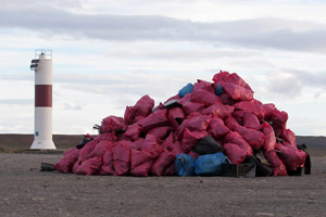 Seis toneladas de basura recolectó Porvenir en su “Limpieza de Playas” Seis toneladas de basura recolectó Porvenir en su “Limpieza de Playas”