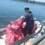 Marinos se unieron al operativo de limpieza en el río Valdivia