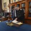 Ministro de Ciencia, Tecnología, Conocimiento e Innovación visitó el SHOA