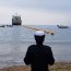Armada resguarda instalación de cable de fibra óptica en Valparaíso