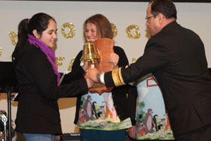 Armada donó campana para oncología infantil del hospital regional de Puerto Montt
