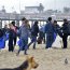 Armada participa en Limpieza de Playa en el marco de la APEC