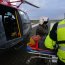 Abuelo que sufrió grave accidente tras desbarrancar 8 metros fue evacuado de urgencia en helicóptero naval