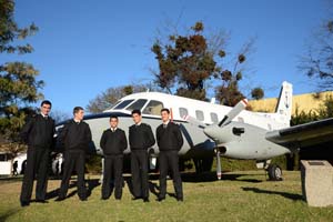 Cadetes de primer año de la Escuela Naval visitaron las instalaciones de la Aviación Naval