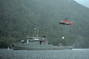 Tras 8 meses de aislamiento la dotación del Faro Raper fue relevada gracias a apoyo del Patrullero "Micalvi"