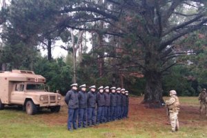Aspirantes a Oficiales de los Servicios visitaron Unidades y Reparticiones de la Segunda Zona Naval