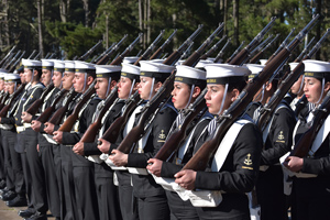 Segunda Generación Mixta de Marineros Conscriptos realizan juramento a la bandera Segunda Generación Mixta de Marineros Conscriptos realizan juramento a la bandera