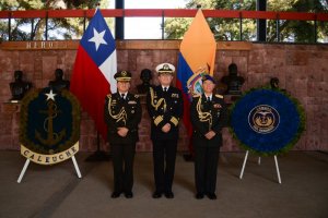 Escuela Naval conmemoró día de la Armada Nacional del Ecuador
