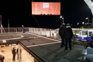 Unidades navales apoyarán derrame de petróleo en Puerto Natales