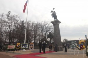 Armada participó en la conmemoración del 241° aniversario del natalicio de Bernardo O'Higgins