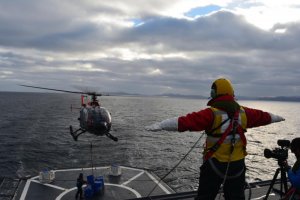 Buque "Marinero Fuentealba" finalizó comisión a los faros más aislados de Magallanes