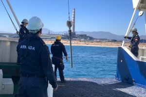 Buque “Cabo de Hornos” participa en estudio científico en la bahía de Quintero