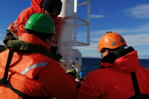 Lancha de Servicio General "Alacalufe" finaliza exitosa misión en Isla Picton