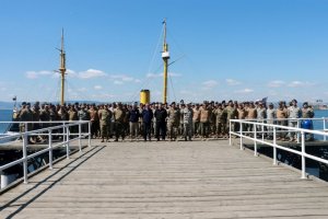 Alumnos del Curso Conjunto de Estado Mayor visitaron Base Naval de Talcahuano