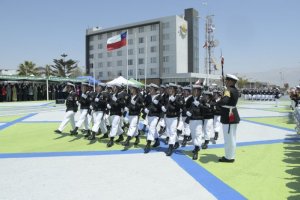 Armada conmemoró 140 años del Combate Naval de Angamos y el día del Suboficial Mayor en todo el país