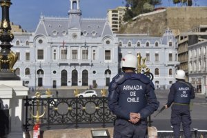 Seguridad y orden público son los principales ejes de acción de la Armada en Valparaíso Seguridad y orden público son los principales ejes de acción de la Armada en Valparaíso