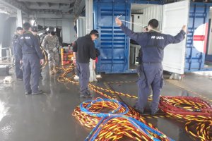 Partida de salvataje de la Base Naval Talcahuano realizó período de entrenamiento en la bahía de Concepción Partida de salvataje de la Base Naval Talcahuano realizó período de entrenamiento en la bahía de Concepción