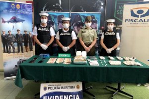 En procedimiento conjunto Autoridad Marítima y Carabineros incautaron sustancias ilícitas En procedimiento conjunto Autoridad Marítima y Carabineros incautaron sustancias ilícitas