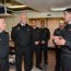 Almirante Julio Leiva se reunió con dotaciones de la Armada que participan en la rebusca del Hércules C-130 de la Fach  