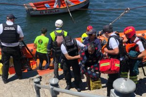 Coordinación de Capitanía de Puerto de Valparaíso logra exitoso rescate de kayakista desde roqueríos de Concón Coordinación de Capitanía de Puerto de Valparaíso logra exitoso rescate de kayakista desde roqueríos de Concón