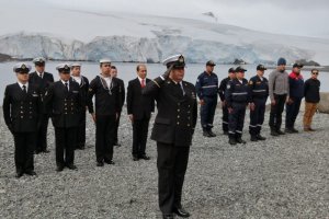 Emotiva ceremonia de ascensos se celebró en el Continente Blanco Emotiva ceremonia de ascensos se celebró en el Continente Blanco