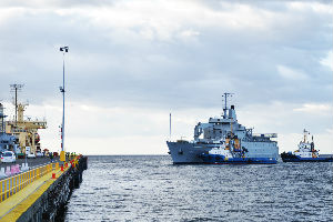 Transporte "Aquiles" navegará más de 3.500 millas naúticas para continuar con la Campaña Antártica Transporte "Aquiles" navegará más de 3.500 millas naúticas para continuar con la Campaña Antártica