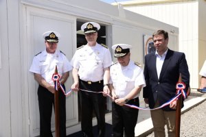 SHOA inaugura sala modular que apoyará el Sistema Nacional de Alarma de Maremotos SHOA inaugura sala modular que apoyará el Sistema Nacional de Alarma de Maremotos