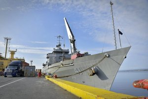 Transporte “Aquiles” zarpa rumbo a la Antártica