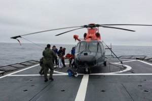 Exitoso operativo permitió evacuación de tripulante francés desde yate Exitoso operativo permitió evacuación de tripulante francés desde yate