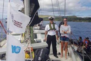 Capitanía de Puerto de Hanga Roa dio la bienvenida a Paula Espejo y la eXXpedition Capitanía de Puerto de Hanga Roa dio la bienvenida a Paula Espejo y la eXXpedition