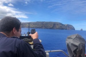 Barcaza "Chacabuco" prestó apoyo insular a la comunidad de Rapa Nui Barcaza "Chacabuco" prestó apoyo insular a la comunidad de Rapa Nui