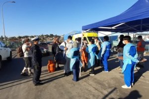 Capitanía de Puerto de Coronel realiza operativo conjunto con Cesfam Lagunilla de prevención de COVID-19 en “Muelle Artesanal Caleta Lo Rojas” Capitanía de Puerto de Coronel realiza operativo conjunto con Cesfam Lagunilla de prevención de COVID-19 en “Muelle Artesanal Caleta Lo Rojas”